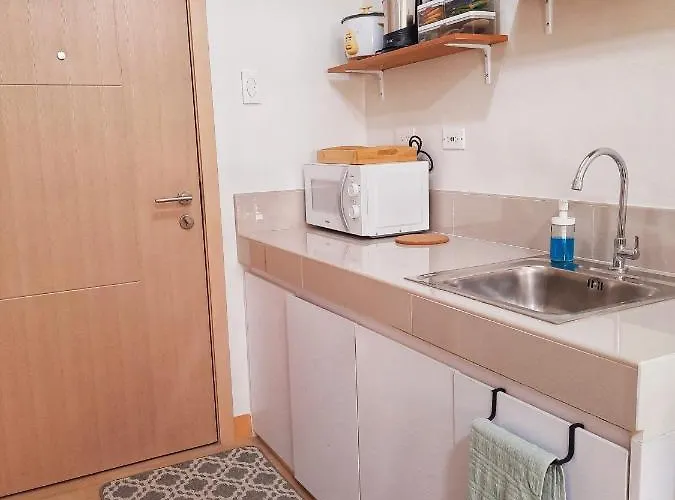 Fully Furnished 1Br @Trees Residences Manila